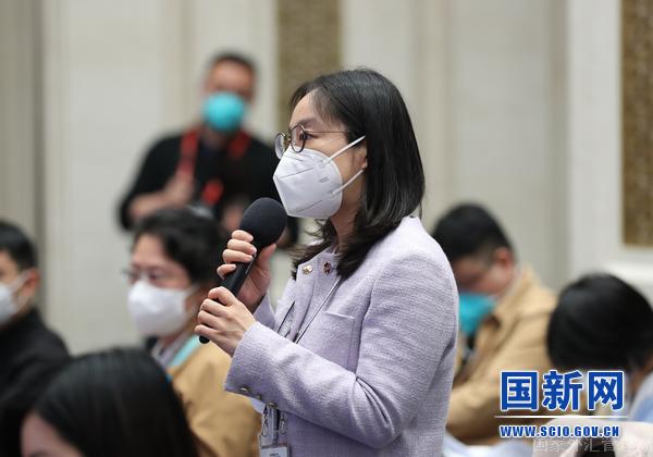 b757e773f45e4843835d6b596bac6ce0.jpg 经济日报记者提问_large.jpg